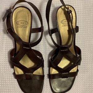 Joan & David  Brown Leather Sandal, Size 8.0